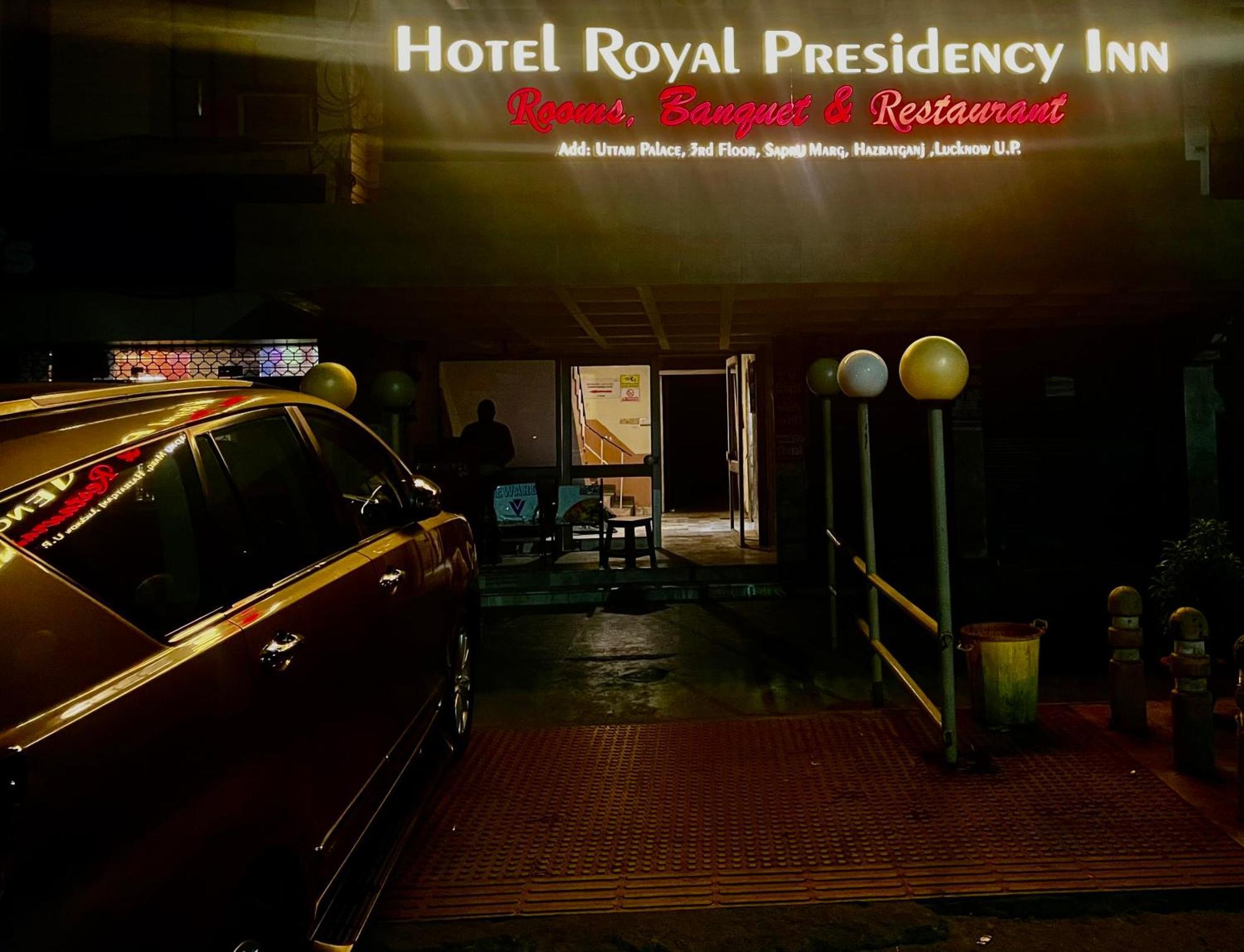 The Royal Presidency Inn Lucknow Esterno foto