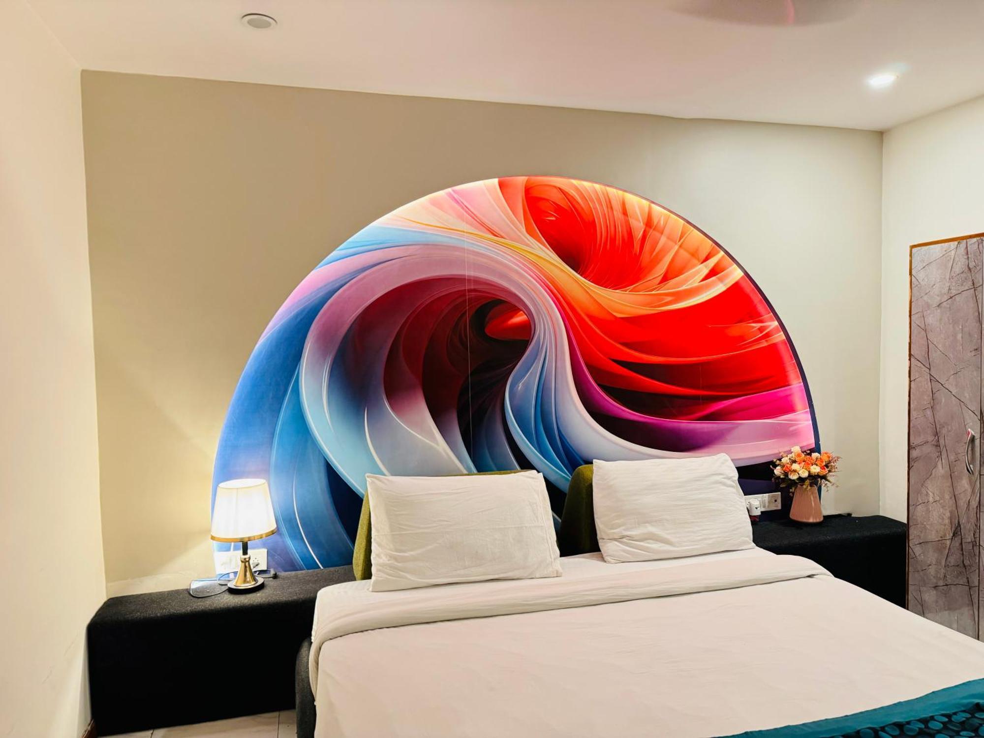 The Royal Presidency Inn Lucknow Esterno foto